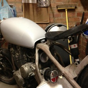 Tank primed and MTB shock mounted....