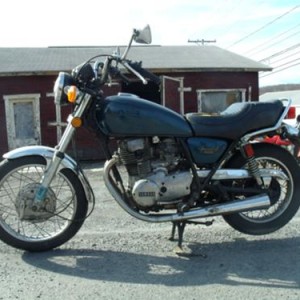 YAMAHA 400 SPECIAL
CLASSIFIEDS PIC
