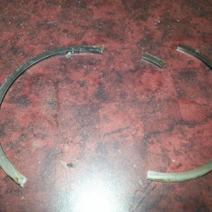 Found this on the left piston top ring...