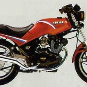 Yamaha XS400R 82